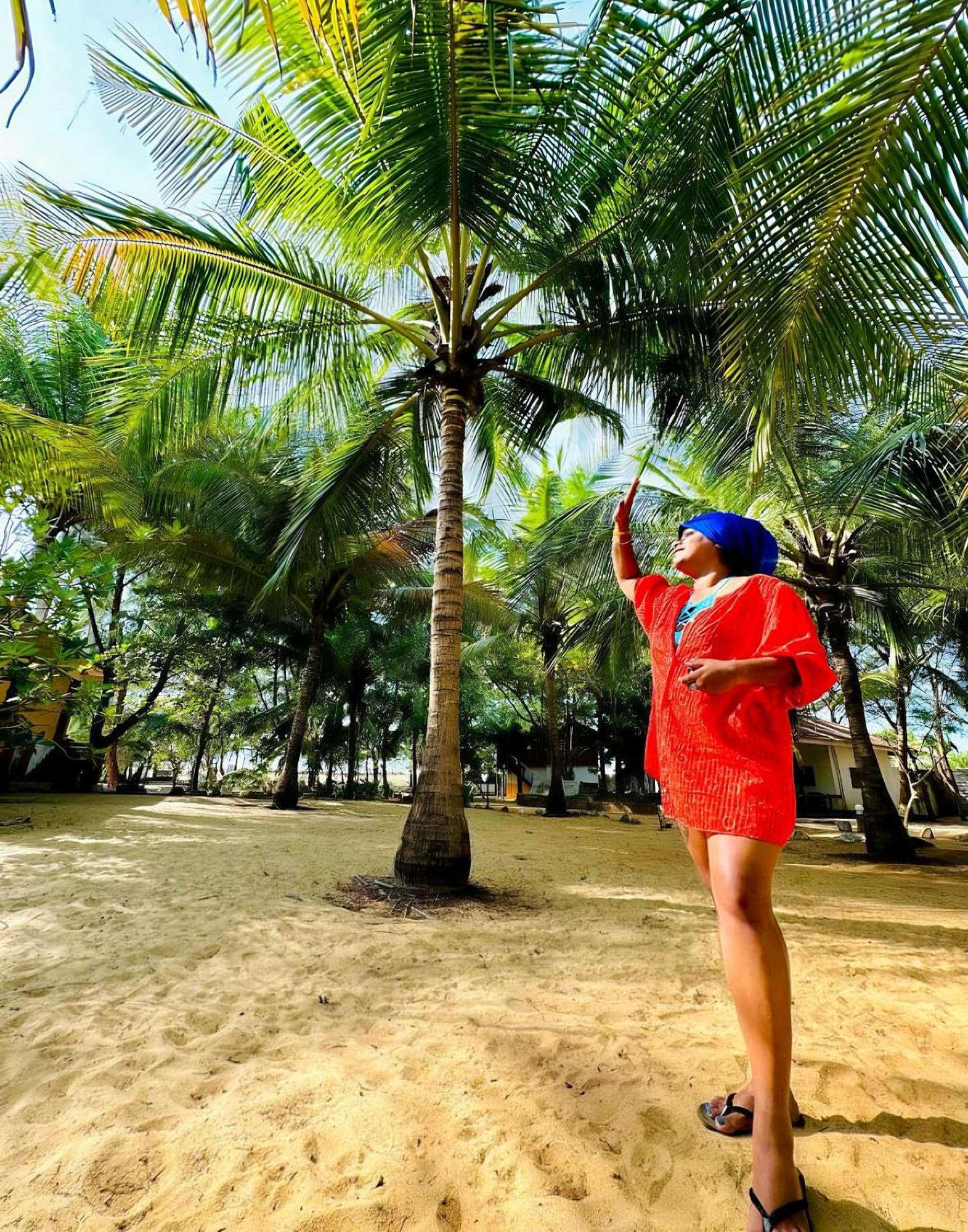 Sand Dune Beach Resort & Surf Camp Аругам Бей Екстериор снимка